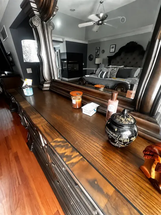 The same console table after cleaning